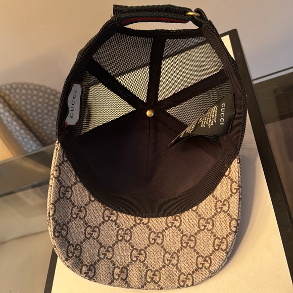 Gucci Supreme Snake Hat. Likely to selll fast! - Picture 2 of 4